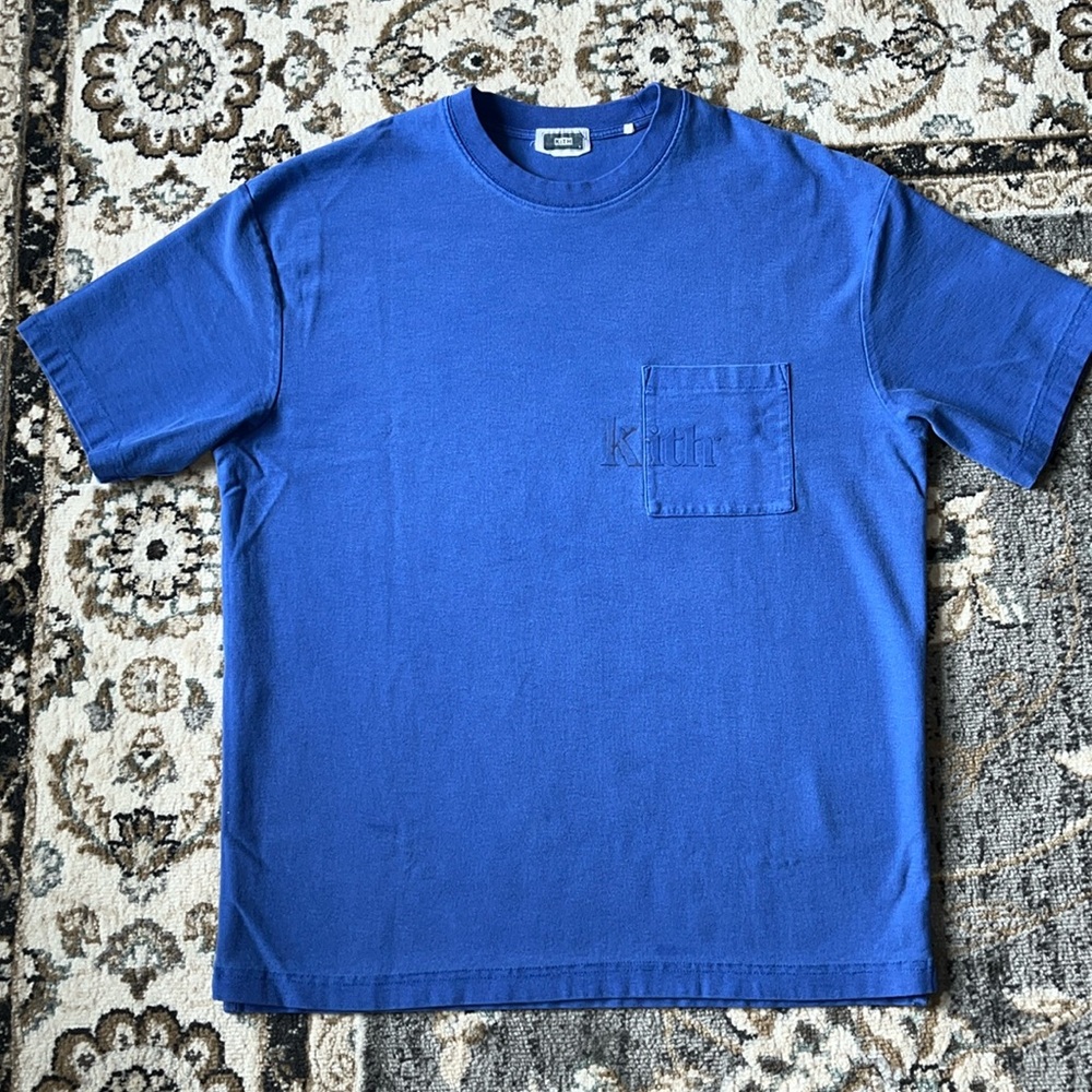 Kith men’s Quinn shirt sleeve tee, used, good condition, size small, royal blue